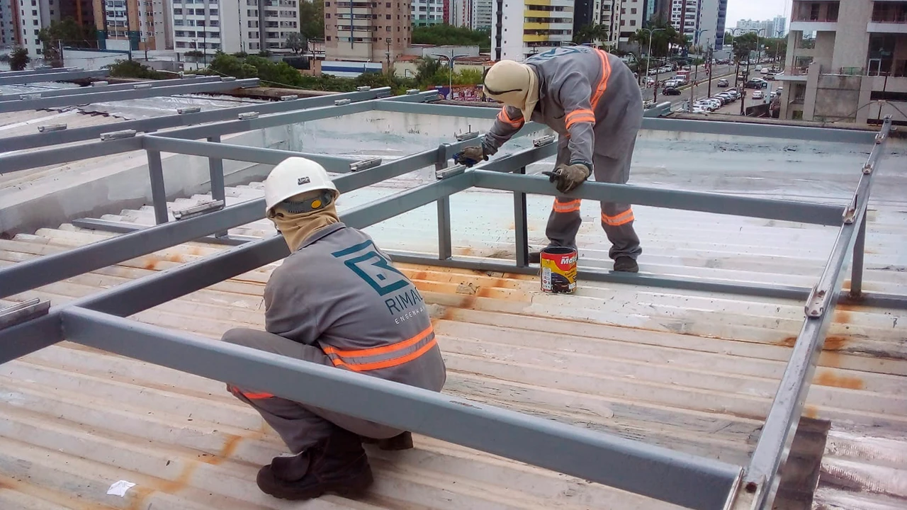 Fabricacao de estrutura para sistema fotovoltaico (Espaco Fatima Lima)